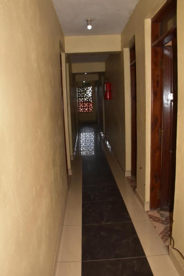 Viriko Boarding House Ξενοδοχείο Μομπάσα Εξωτερικό φωτογραφία