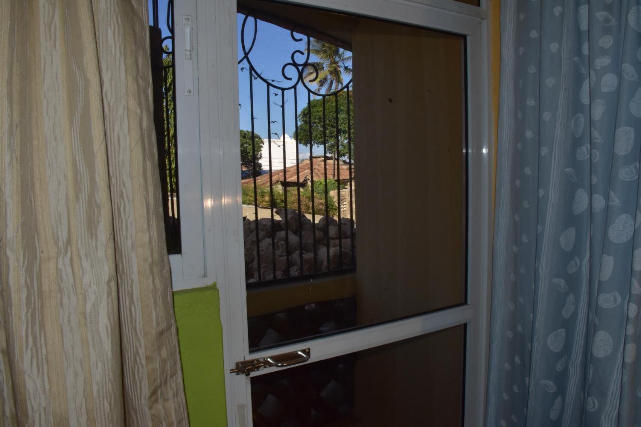 Viriko Boarding House Ξενοδοχείο Μομπάσα Εξωτερικό φωτογραφία