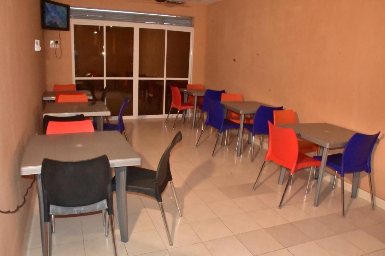 Viriko Boarding House Ξενοδοχείο Μομπάσα Εξωτερικό φωτογραφία