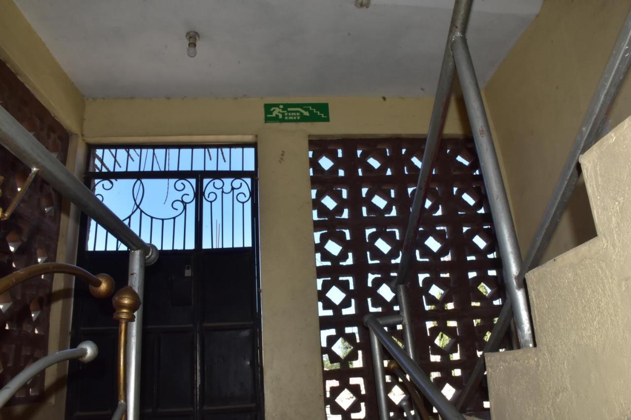 Viriko Boarding House Ξενοδοχείο Μομπάσα Εξωτερικό φωτογραφία